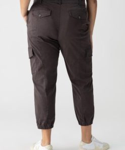 Breezeway.shop0377454245 2