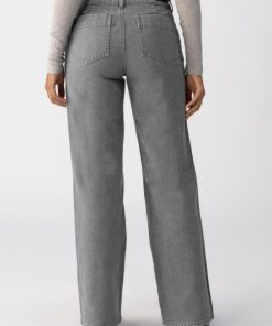 Breezeway.shop40f166e331 2