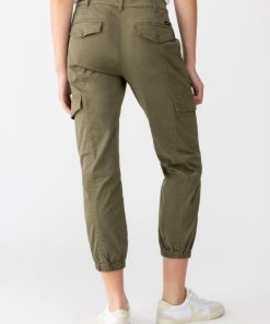 Breezeway.shop6239fa3250 2