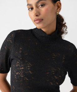 Breezeway.shop69f0345402 3