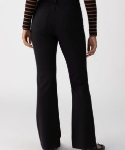 Breezeway.shop8d3ab690cd 2